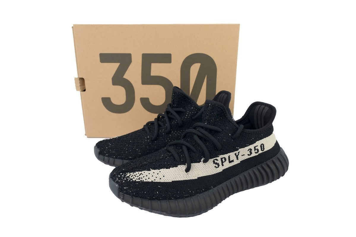 Adidas Yeezy 350 V2 Oreo